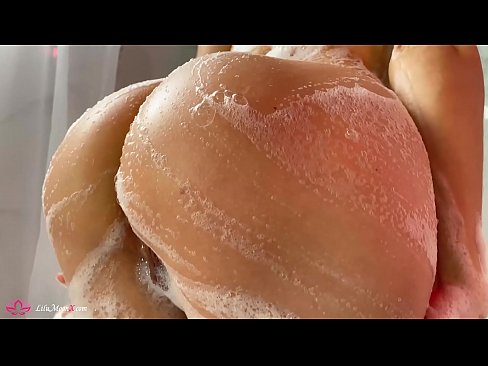 ❤️ Une brune masturbe sa chatte avec un vibrateur jusqu'à un orgasme intense sous la douche. ️❌ Porno fait maison at fr.milf300com.ru ❤